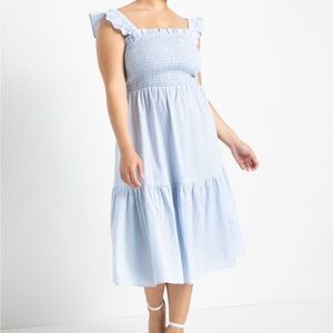 Elloqui Smocked Ruffled Bodice Dress 18/20 light blue